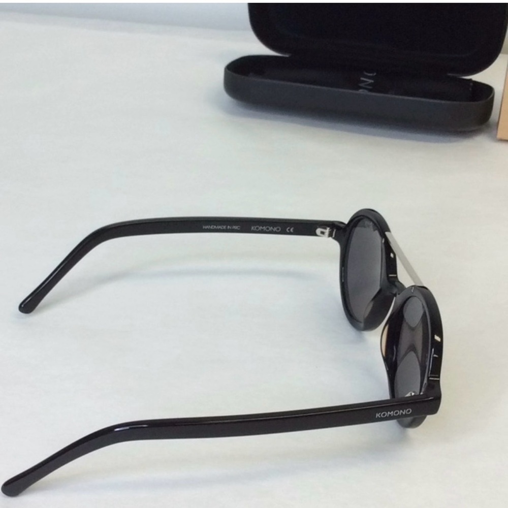 Komono Eyewear The Vivien NEW Classic Round Black Silver Sunglasses - Picture 9 of 16